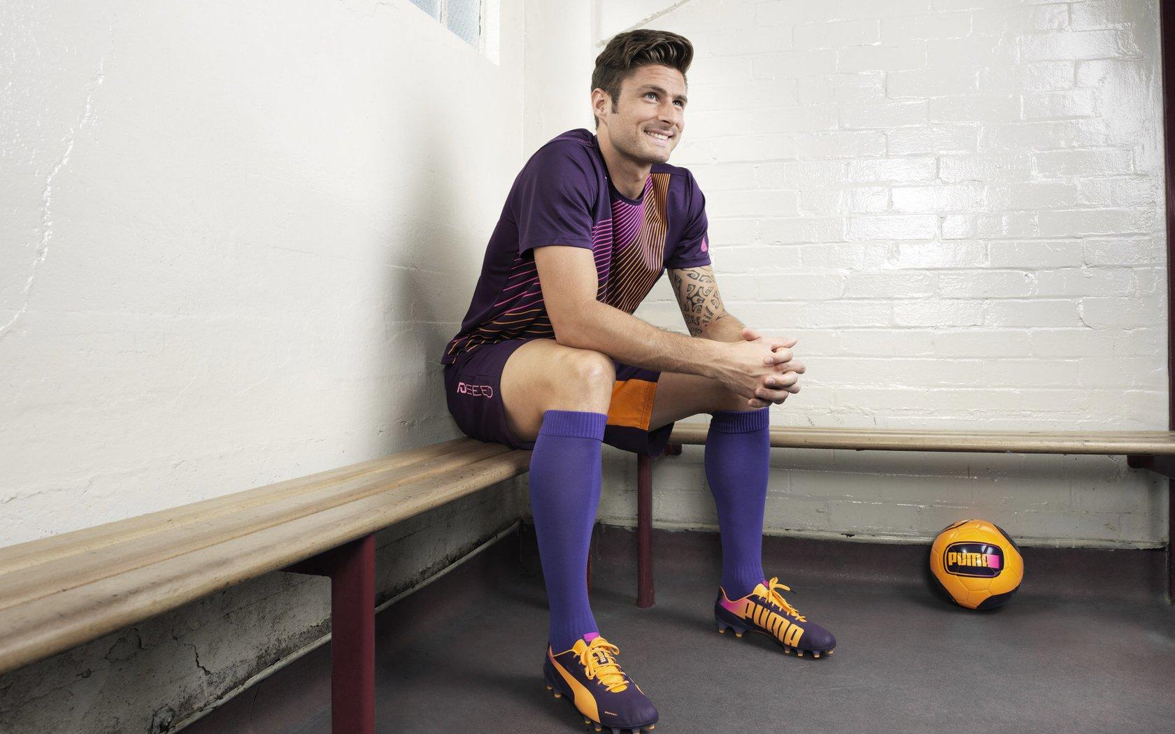 老将归来!安东尼-吉尔一年合约重返华盛顿奇才,锋线深度与更衣室价值双赢